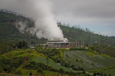 Ayala Group, enerji ticaretini yeniden yapılandırdığını ve planlarını açıkladı