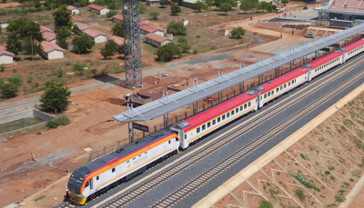 Jeotermal güç ile çalışacak tren Mombasa ve Nairobi’yi birbirine bağlayacak
