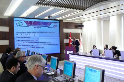 Tarım ve jeotermal alanında pilot seçilen üniversite çalışmaları hakkında bilgiler sundu