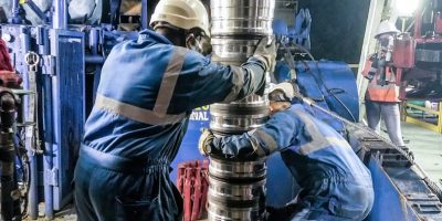 Jeotermal operasyonları iyileştirmek için hidrokarbon uzmanlığından yararlanmak