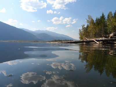 Geoscience BC, Kanada’daki Kootenay Gölü jeotermal projesinin modelini geliştiriyor