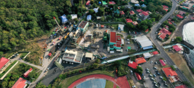 Guadeloupe’daki Bouillante jeotermal enerji santralinde sanal bir tura çıkın