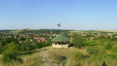 Macaristan’ın Bogács kentinde spa suyundan jeotermal ısıtma sistemi uygulanıyor