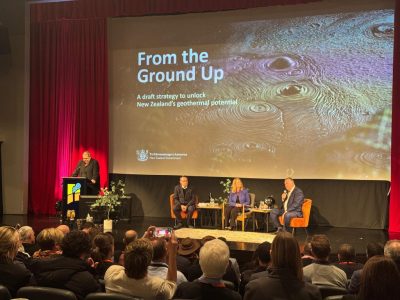 Yeni Zelanda, jeotermal kullanımı iki katına çıkacak taslak planı açıkladı