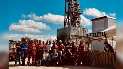 Hollanda’daki Vogelaer jeotermal ısıtma tesisinin genişletilmesi için sondaj tamamlandı